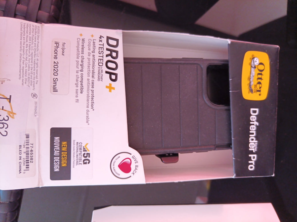 OtterBox Defender Series Pro Holster Case Apple iPhone 2020 Small Black0