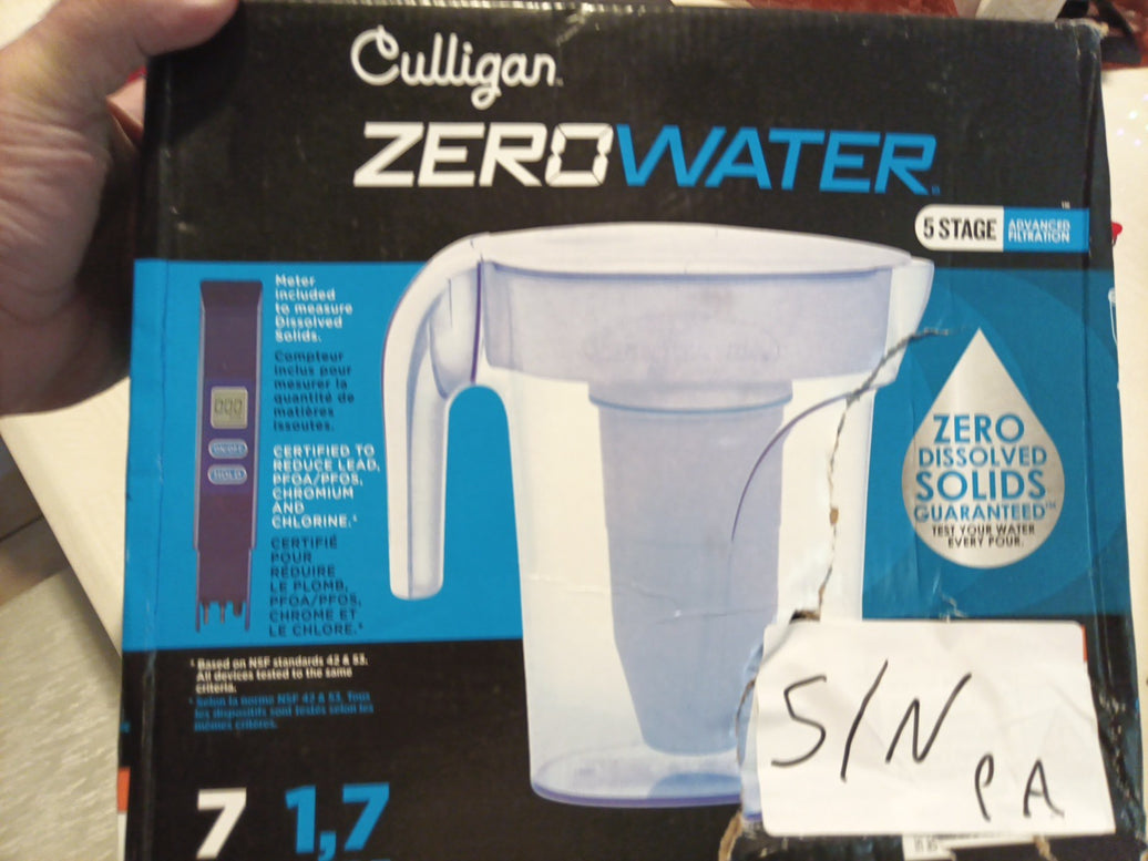 Culligan Zerowater 7-Cup - 1.7 Liter Water Pitcher - Filtration With Tester. NIB0