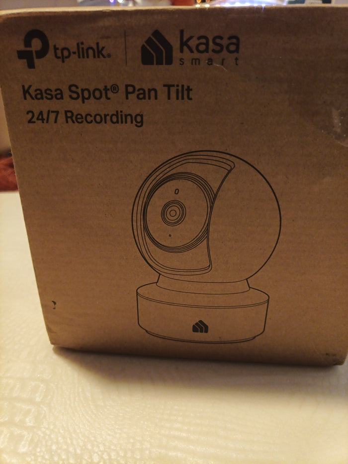 Kasa Spot Smart Indoor Pan-Tilt Security Camera (EC71)0