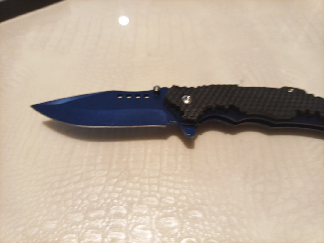 Razor - Assisted Opening Liner Lock Knife' Blue And Black0
