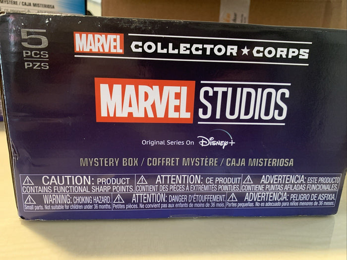 Funko Pop Moon Knight Kevin Disney+ Marvel Collector Corp Box Medium Shirt0