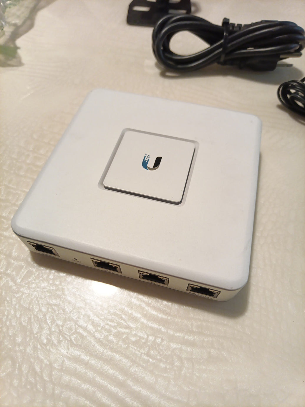 Ubiquiti UniFi Security Gateway USG No Box0