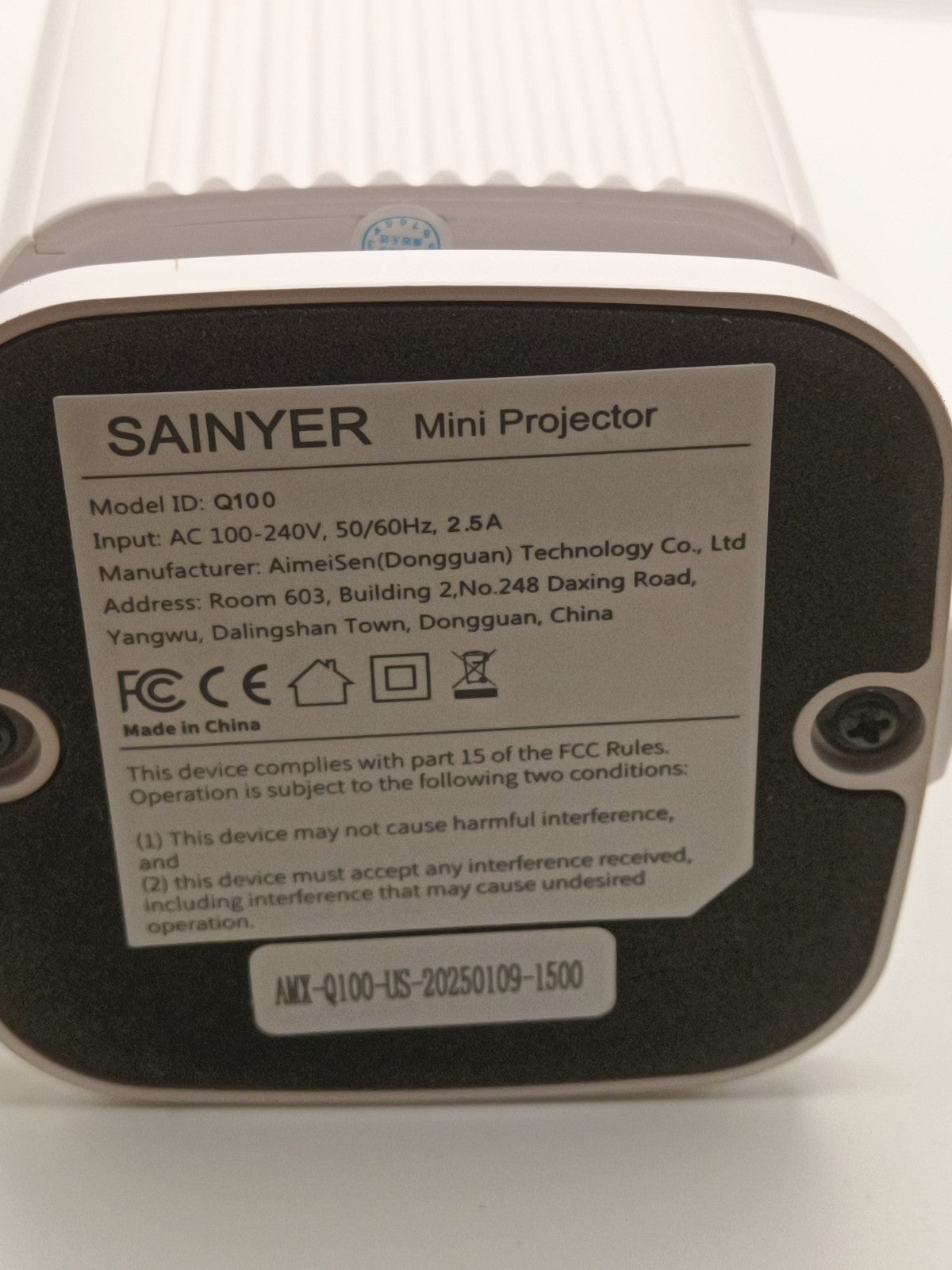 NEW Projector Multimedia Ultra HD High Dynamic Range Smart Portable HY3008