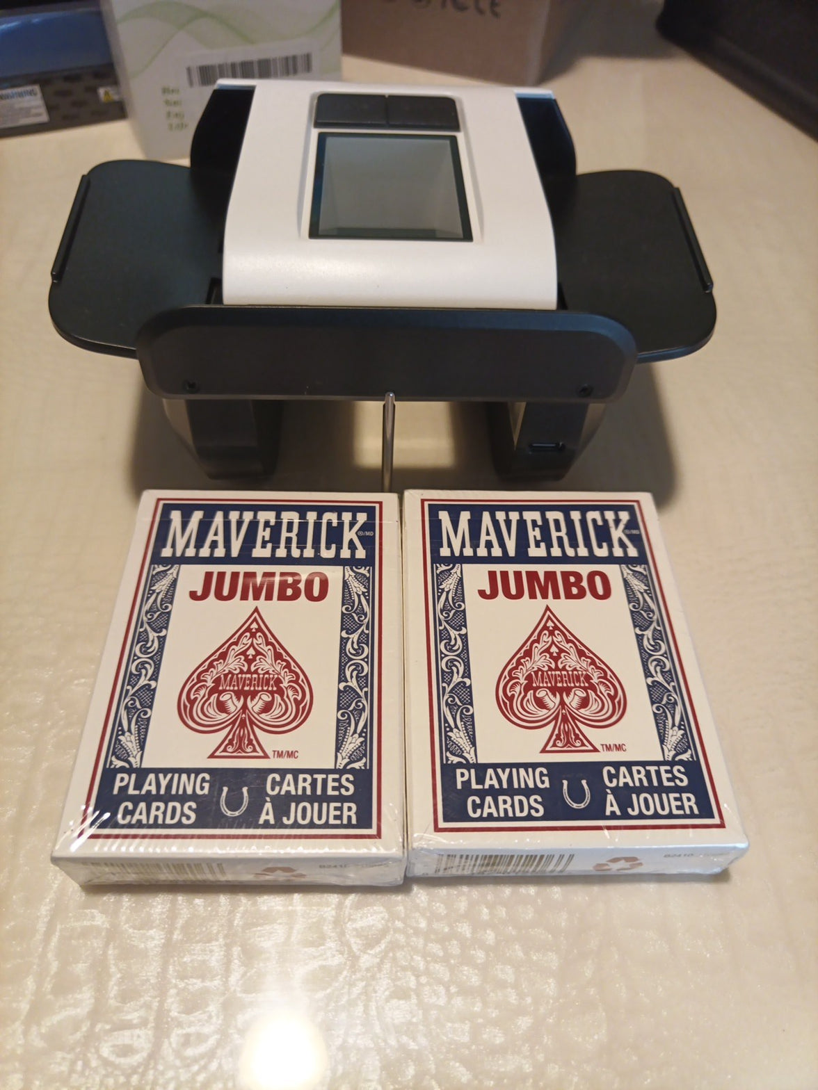 X1 Automatic Card Shuffler Rechargeable Two Modes & 2 Free Decks Of Cards3