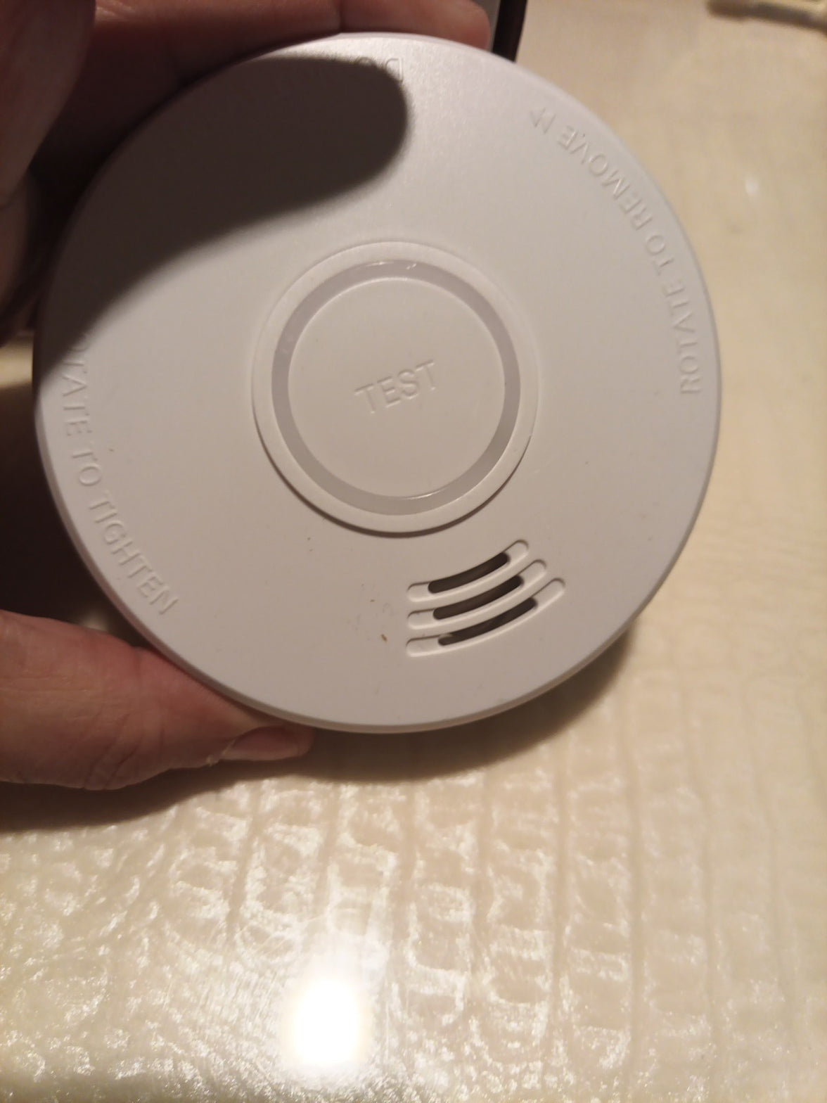 LS Home Smoke Alarm 4 Pack Photoelectric Fire Detector 9V Battery Open Box New5