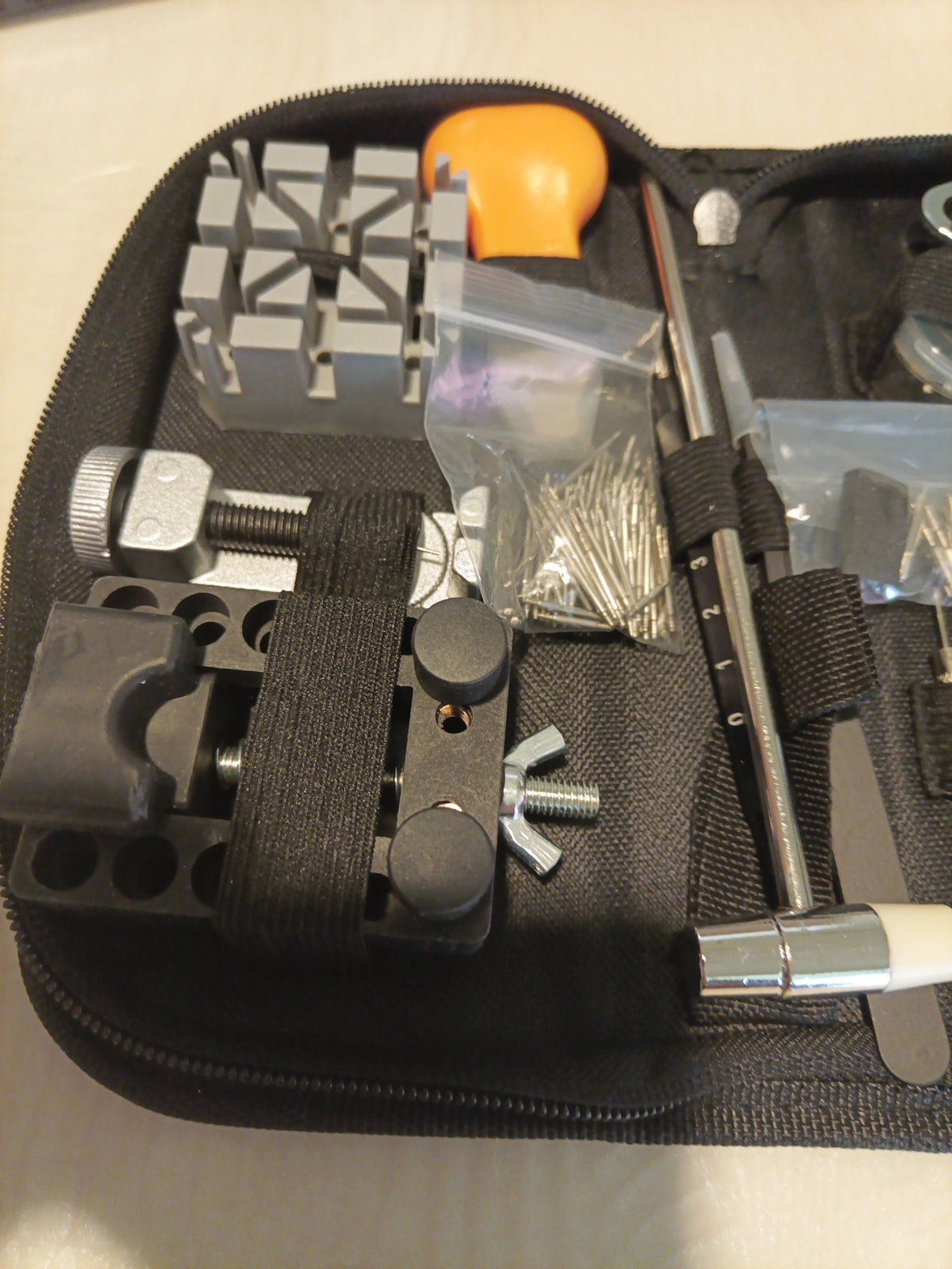MultiFunctional Watch Repair Tool For Case Open Straps Adjusting Battery Change2