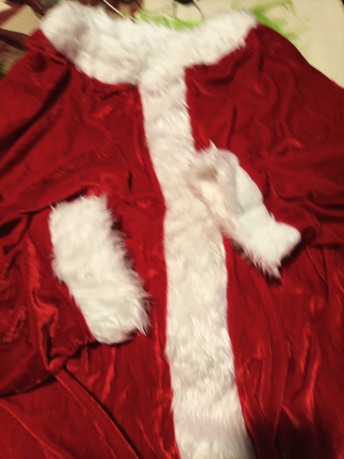 Adult Grinch Costume Mask And Outfit 6 Piece. MASK Might Scare The Kids.  US XL12