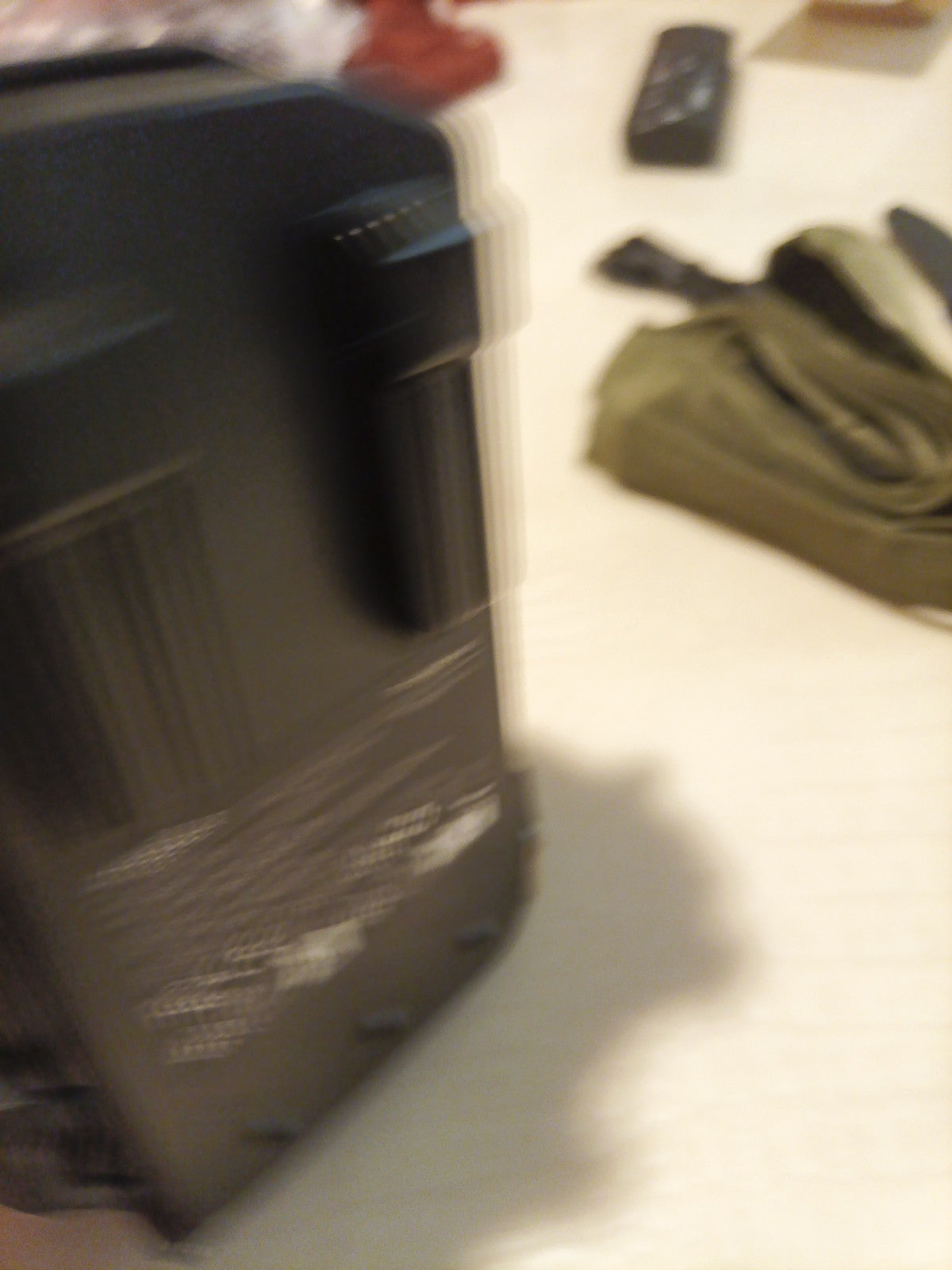 iZeeker iG220 Solar Trail Camera Camouflage Night Vision No Box, 6