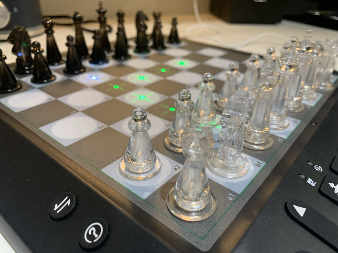 Femuey Unique Smart Chess Board P6, New Open Box, See Pics12