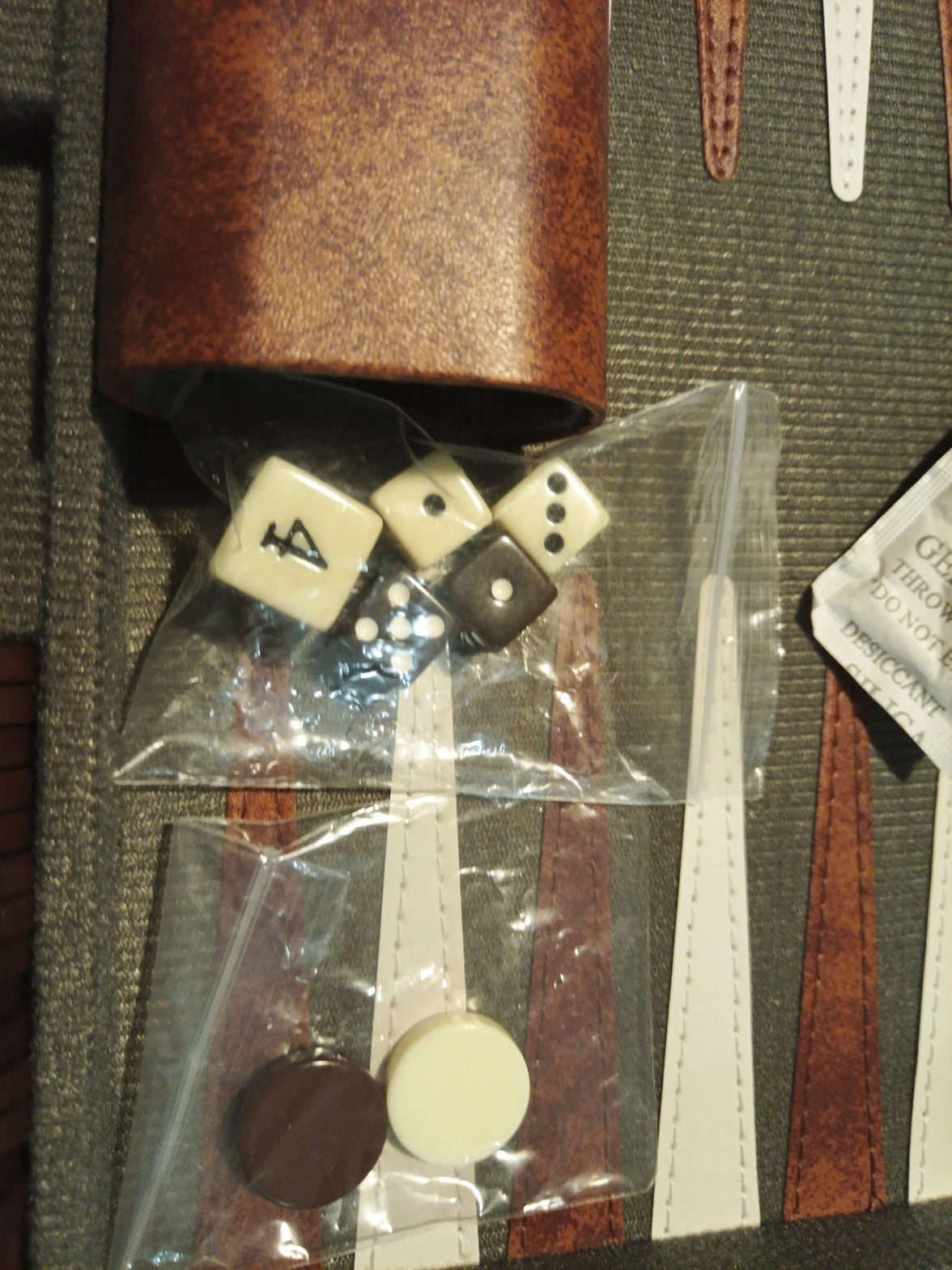 Amerous Backgammon 15 inch classic board game w/leather case 6