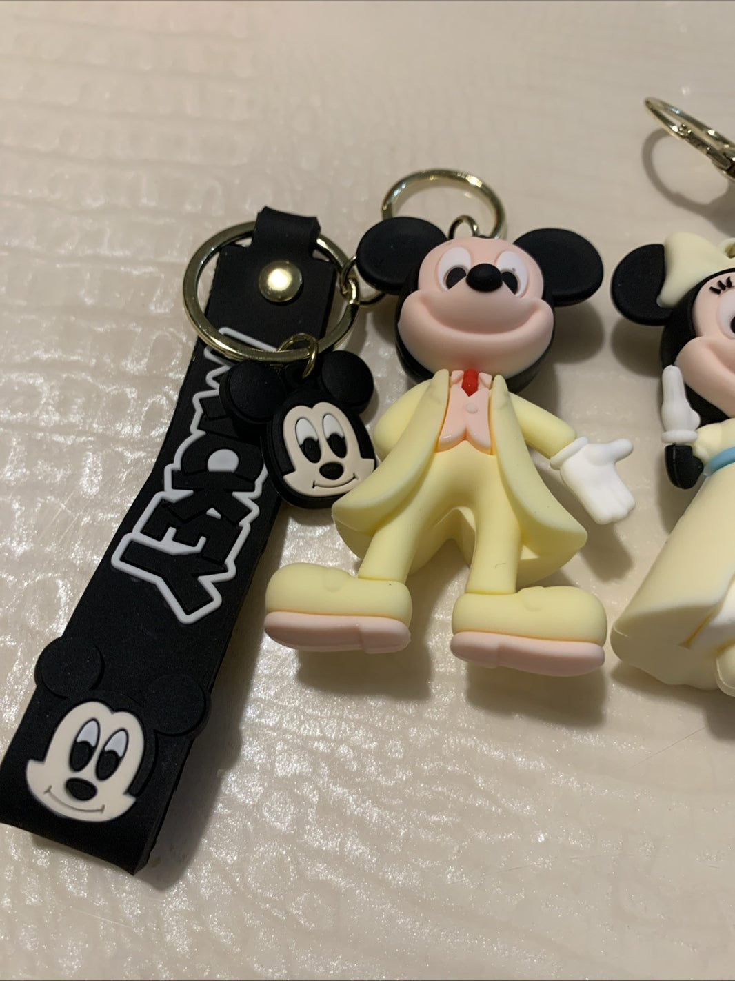 Pair Of Disney Mickey & Minnie Mouse Dale Bowser 3D Pendant Keychains Key Rings1