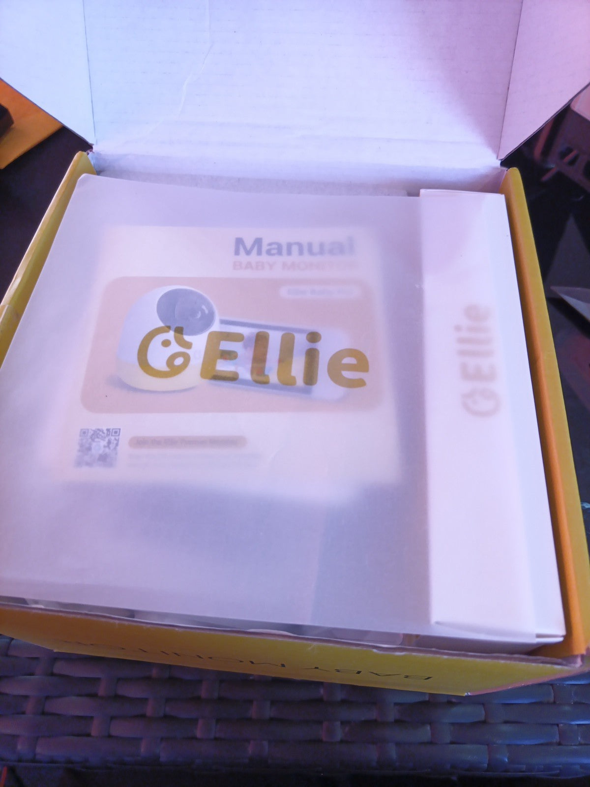 Ellie Baby Pro Yellow Non-Wifi AI Smart Baby Monitor With Wide Angle Viewing1