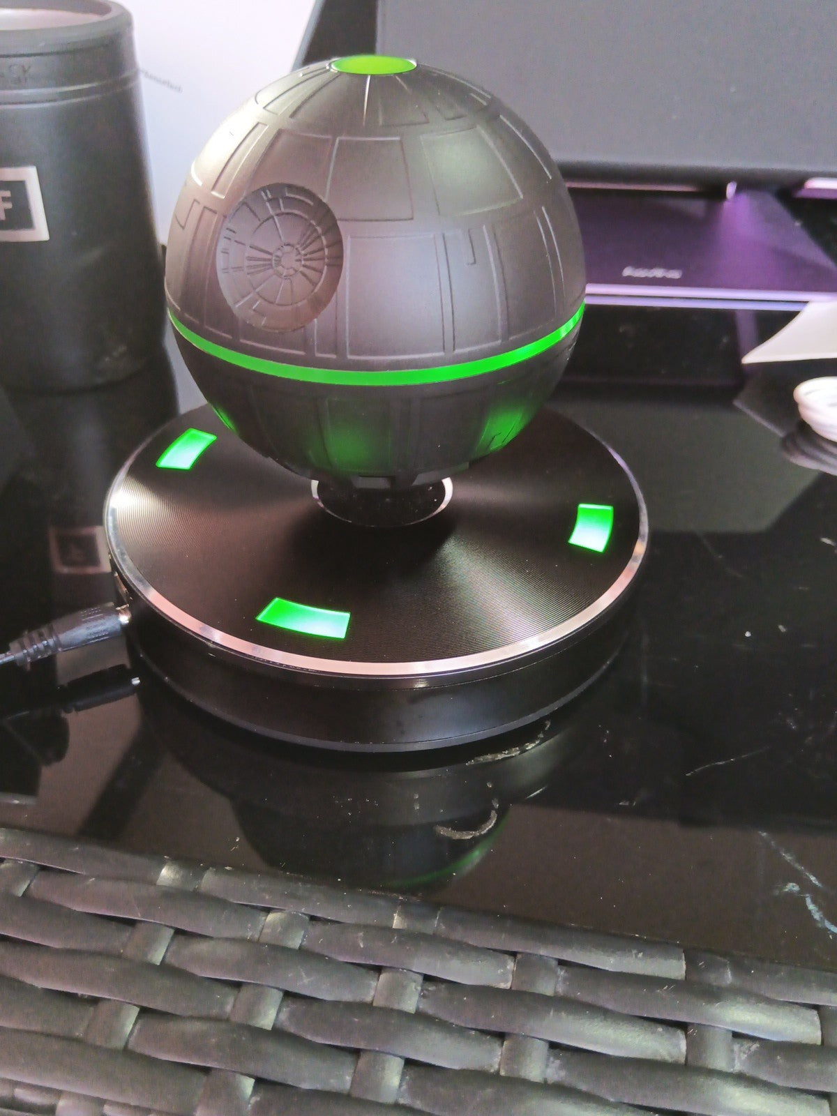 Arc Star Floating Speaker | Bluetooth and NFC | Smartphone Charger | 360° Sound6