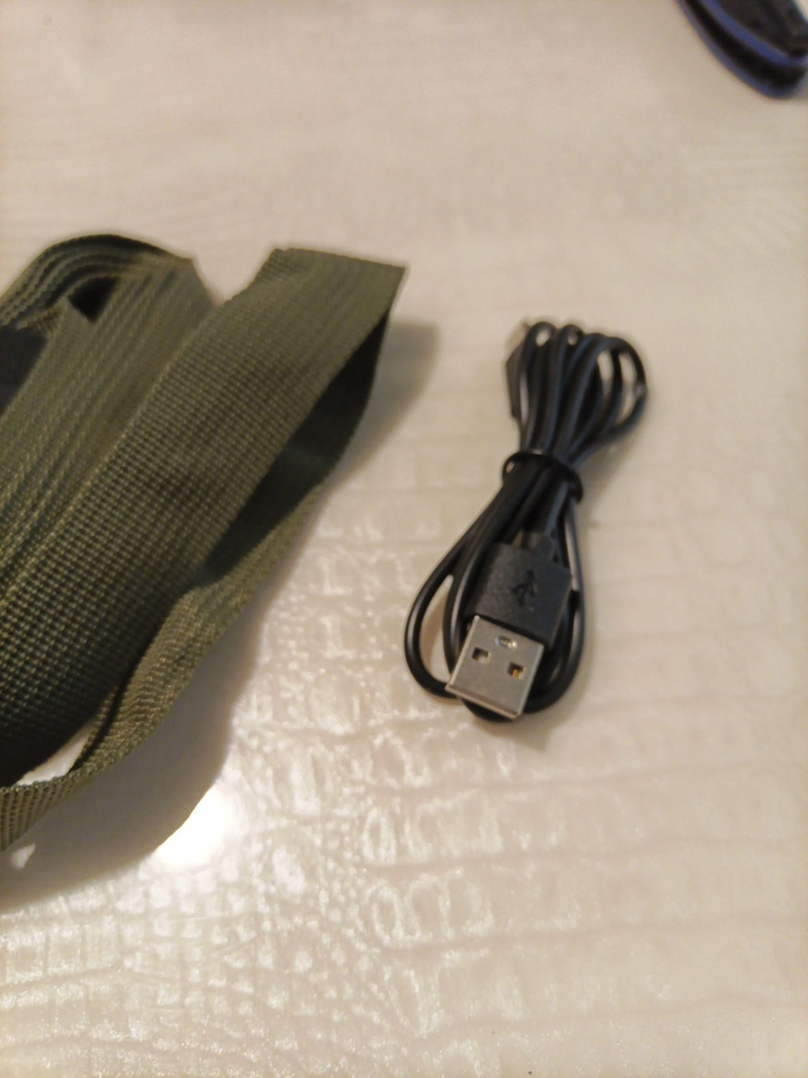 iZeeker iG220 Solar Trail Camera Camouflage Night Vision No Box, 8