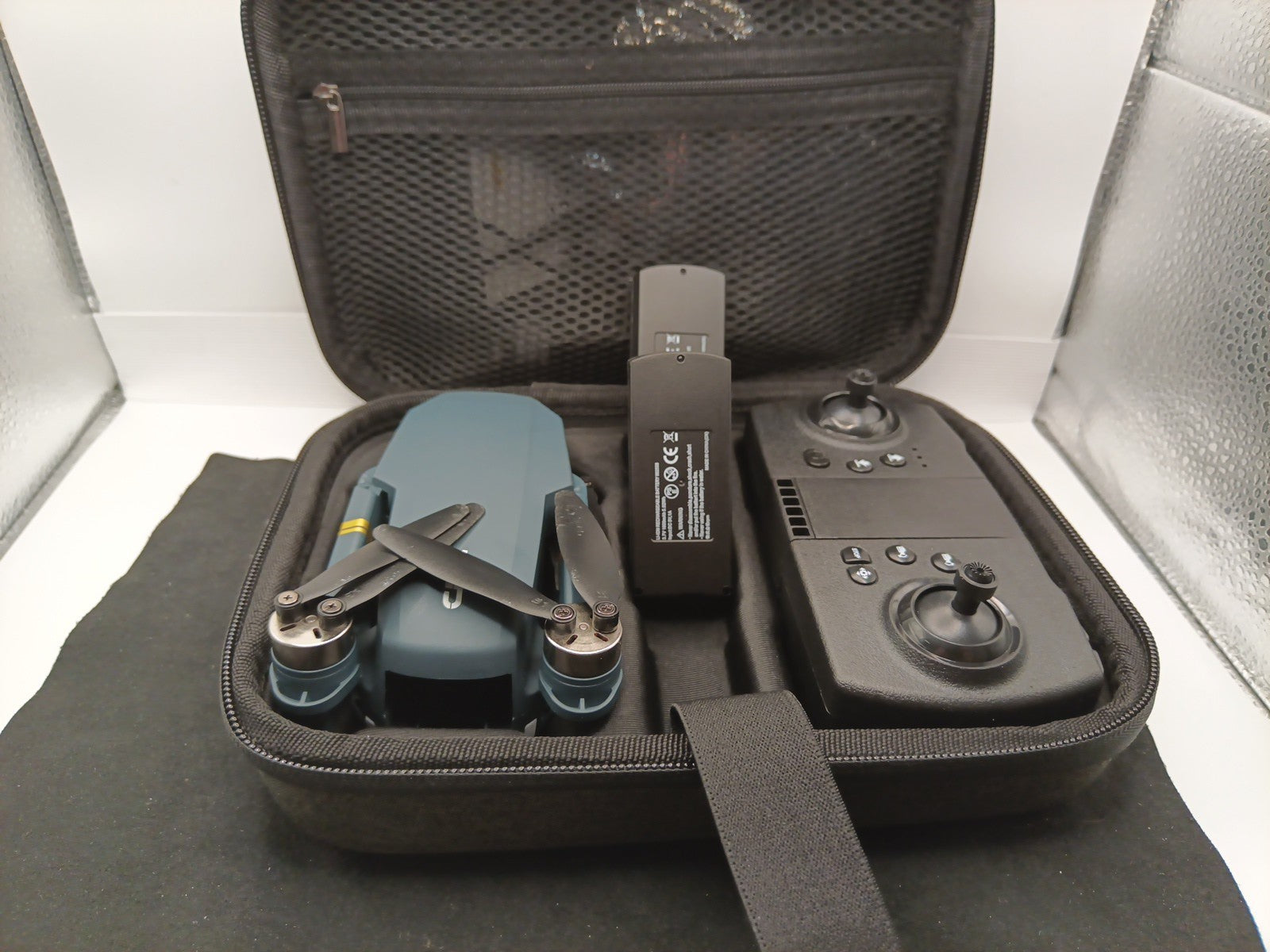 Chubory F89 Drone w/camera : Micro Foldable Drone Set / 2 Batteries 3
