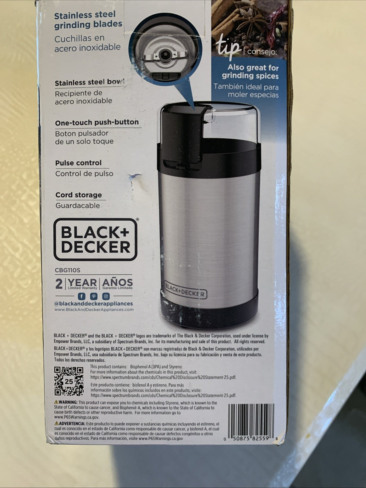 BLACK+DECKER CBG110S Blade Coffee Grinder Stainless Steel Silver/Black3