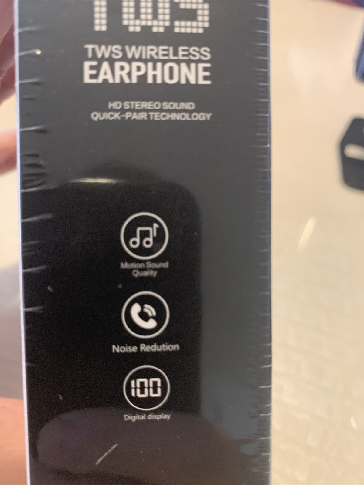 TWS Wireless Earbud Earphones HD W/translation Capabilities New M62 V5.462