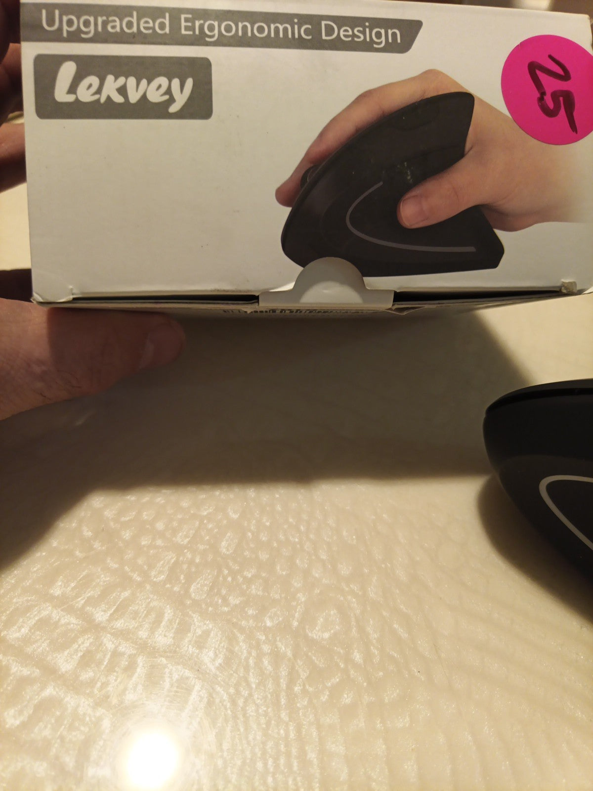 Wireless Ergonomic Mouse0
