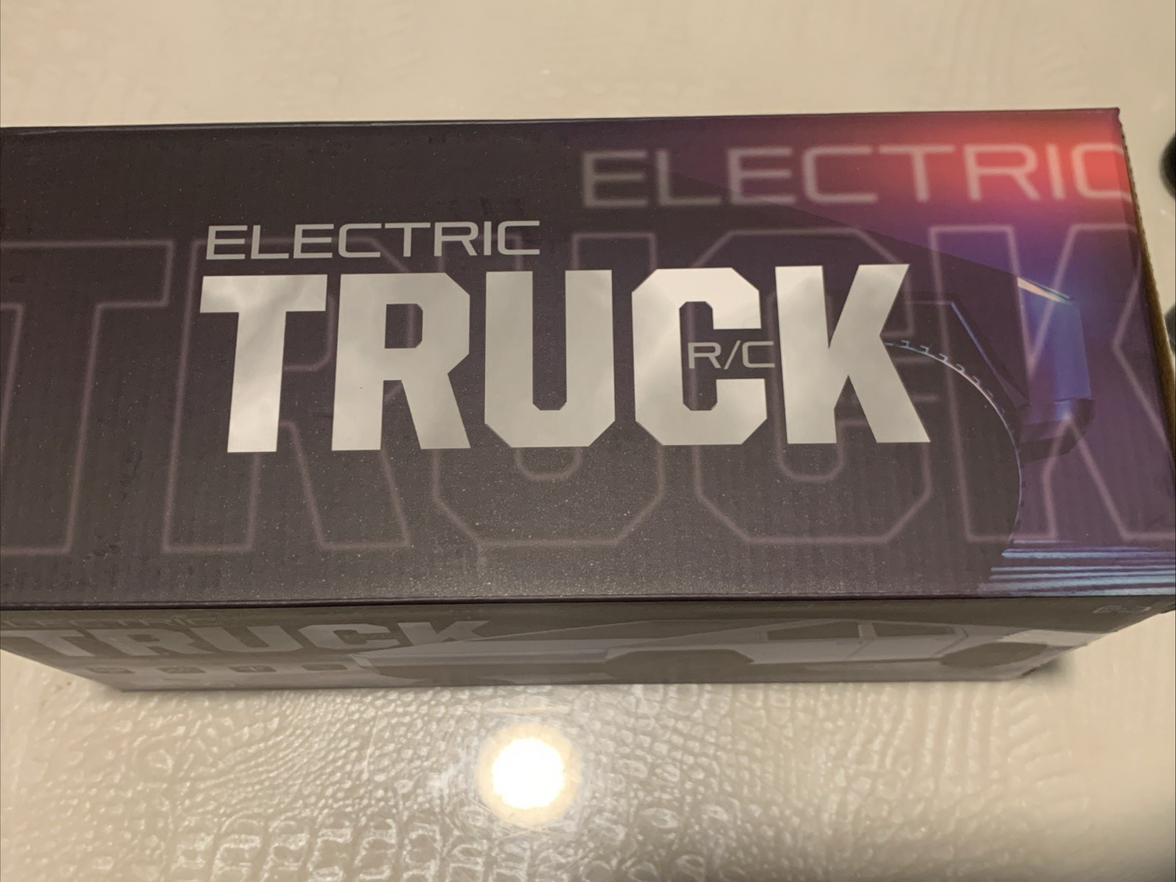 Cyberpickup Truck 1:14 Remote Control Scale Rechargeable 2.4Ghz Realistic Model9