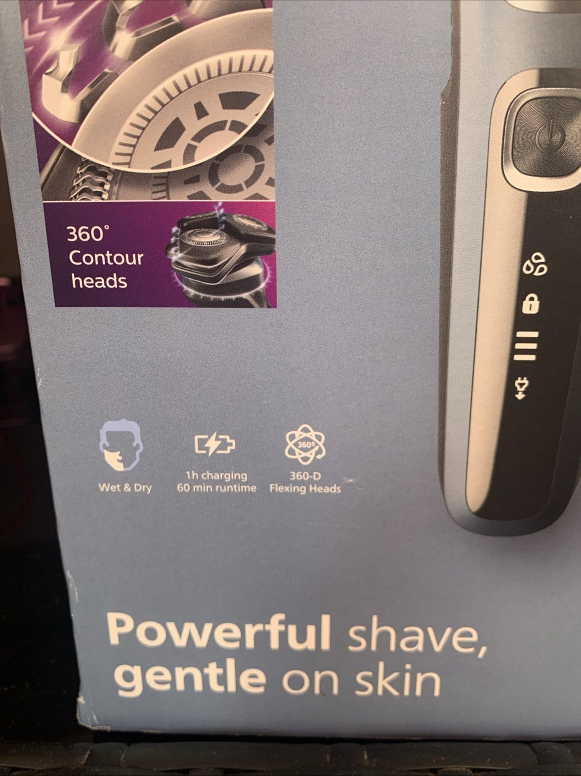 Philips Norelco Shaver 5400 Wet & Dry Rechargeable Shaver S5880/814