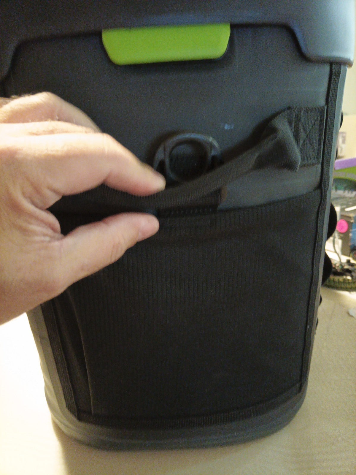 36 Can Capacity Waterproof and Leak Proof Welded Thermocooler Black/Green6