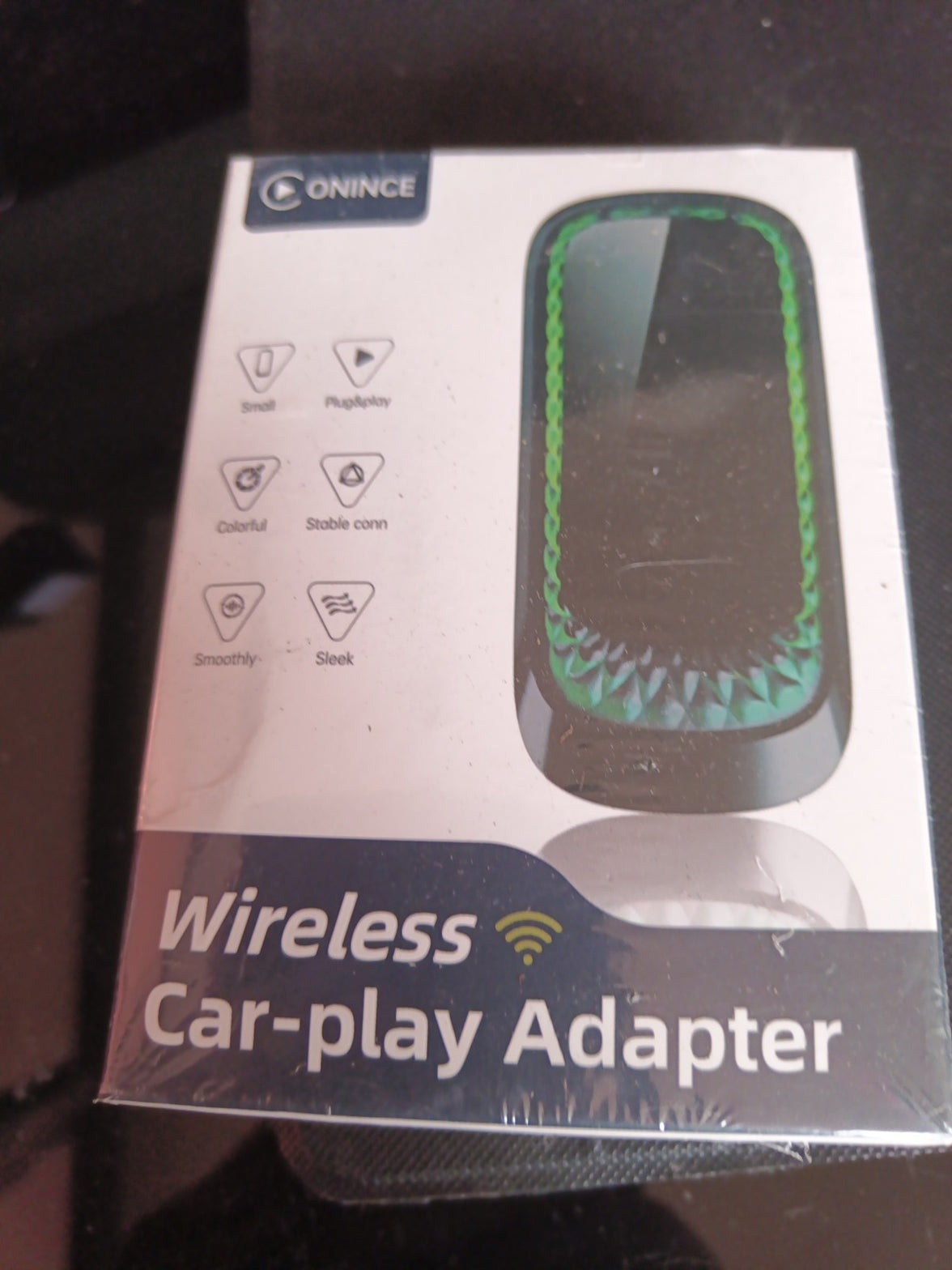 ONINCE Apple 4th Gen RGB CarPlay Wireless Adapter....New Sealed0