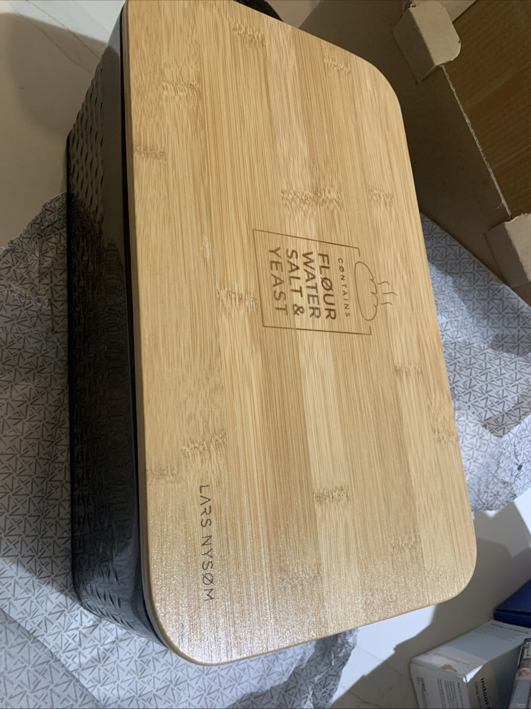 LARS NYSØM Bread Box with Bamboo Lid – Black Metal Scandinavian Kitchen Storage0