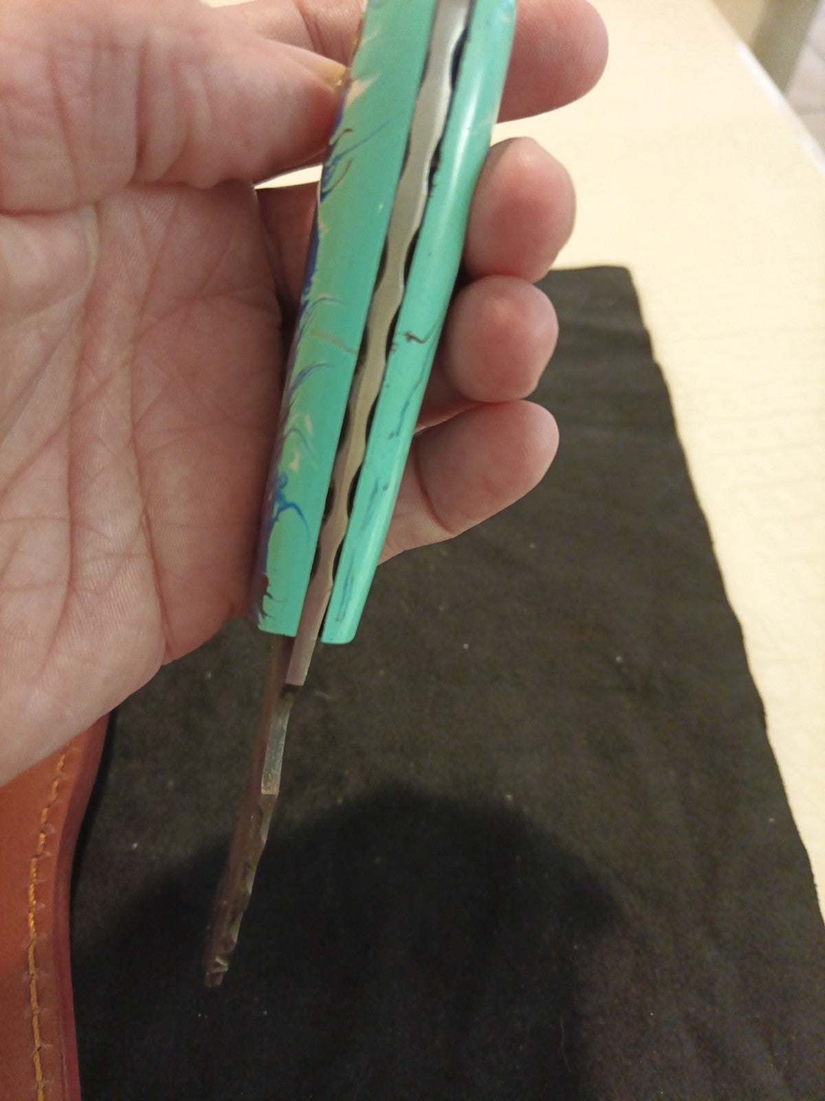 Damascus Fixed Blade With Leather Sheath  3.2 Inch Blade3