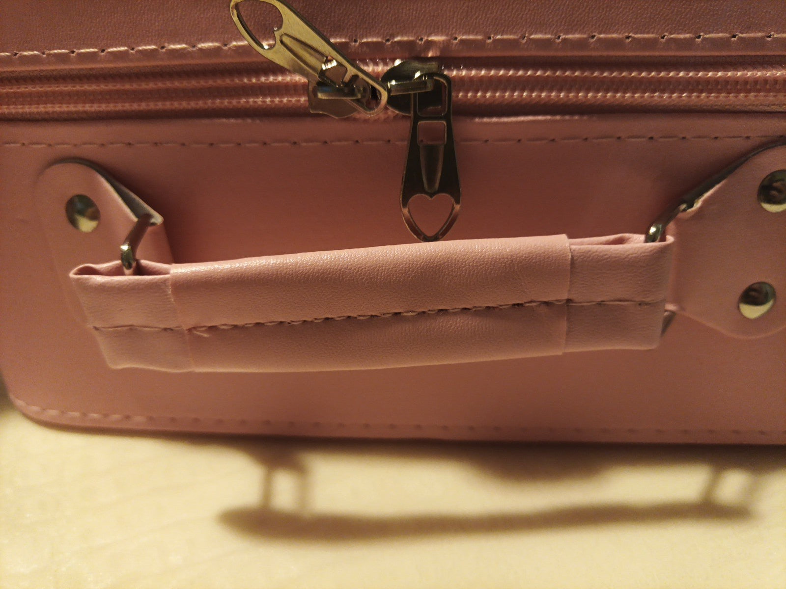 Great Quility Labubu Makeup Case W/Mirror Pink1