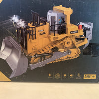 Remote Control Excavator 2.4 GHz Alloyed 17 Channel Open Box2