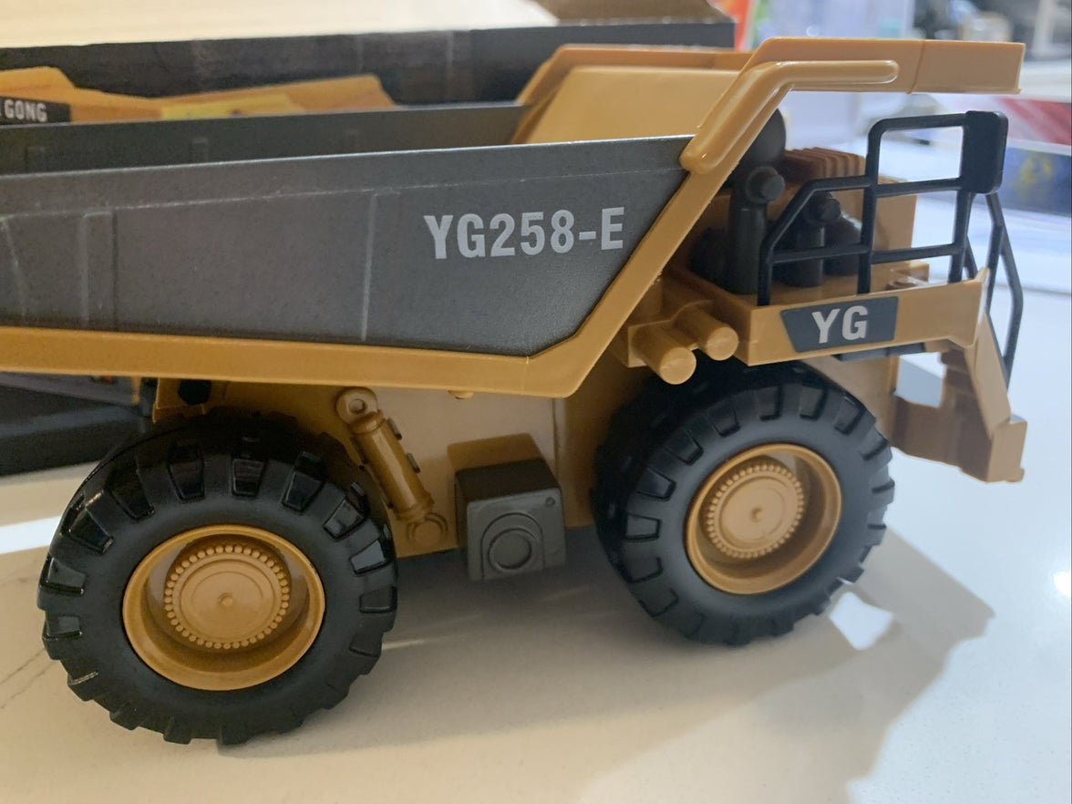 NNEOBA RC Alloy Dump Truck Engineering Vehicle for Boys8