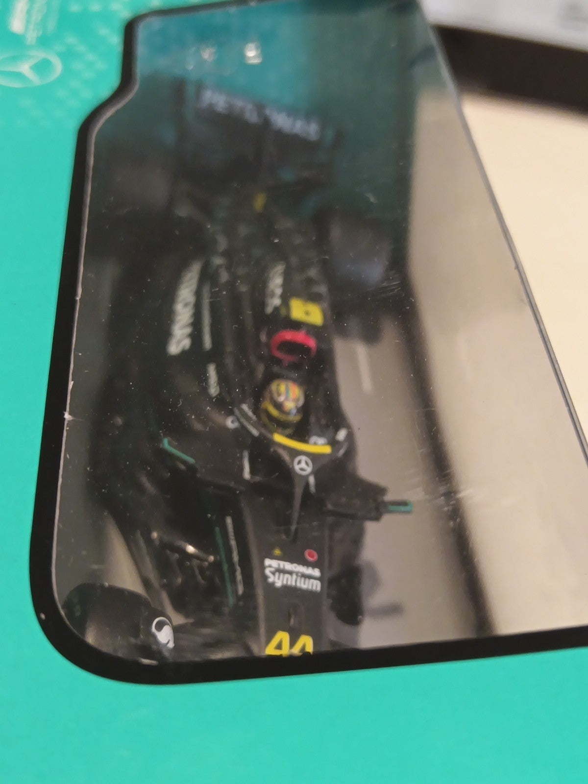 New Bburago 2023 Mercedes AMG F1 W14 E Performance George Russell #44 1:43 Scale11