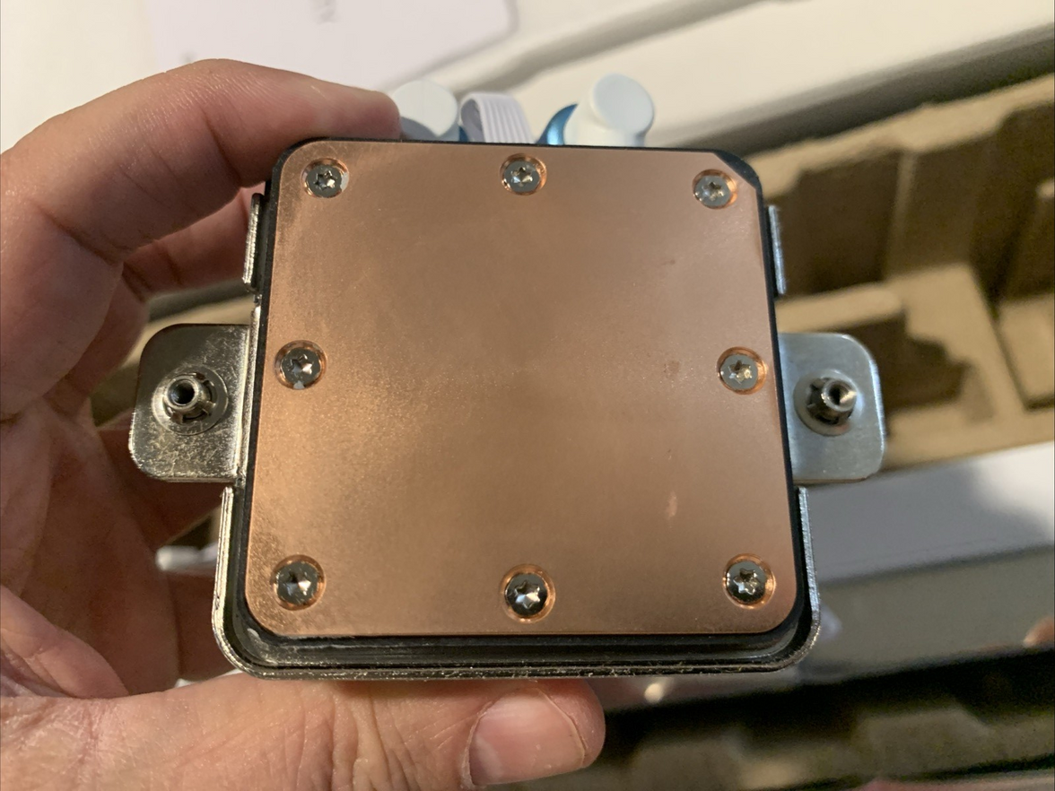 Thermalright FI360 WHITE water-cooled heat sink  need silicon gel17