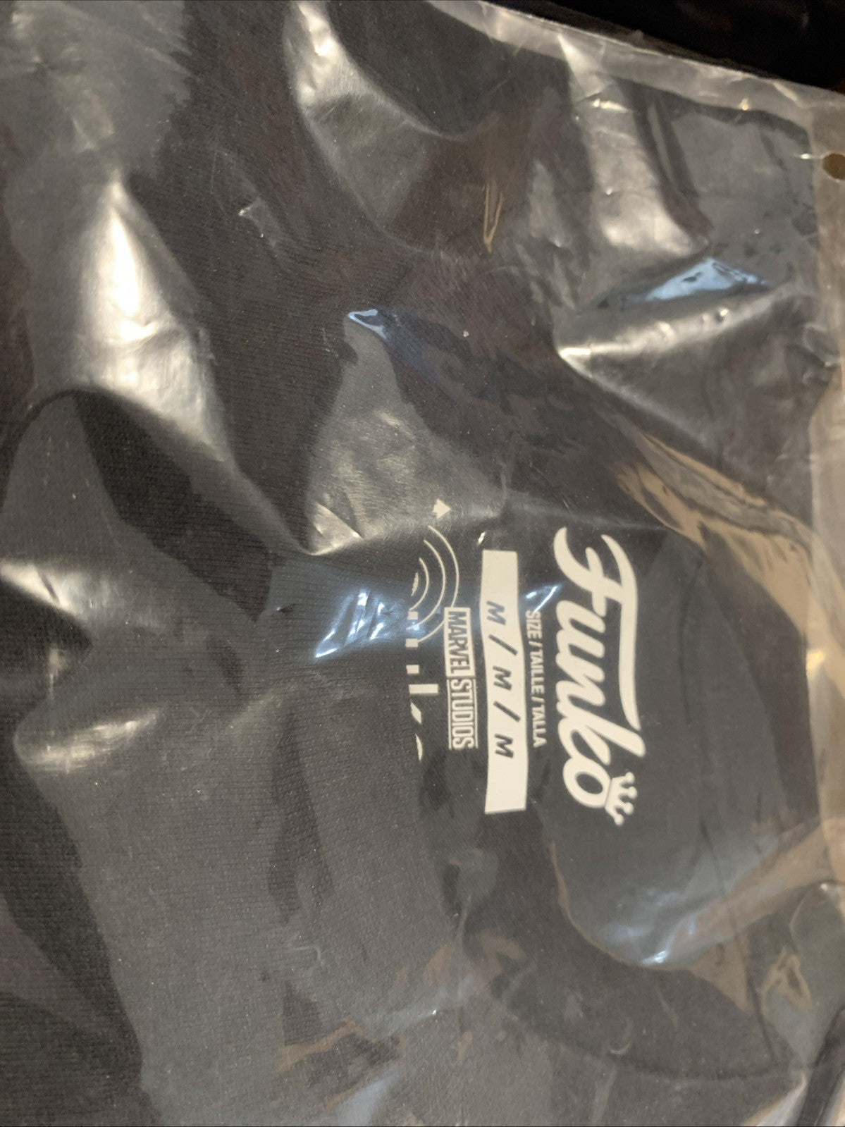Funko Pop Moon Knight Kevin Disney+ Marvel Collector Corp Box Medium Shirt5