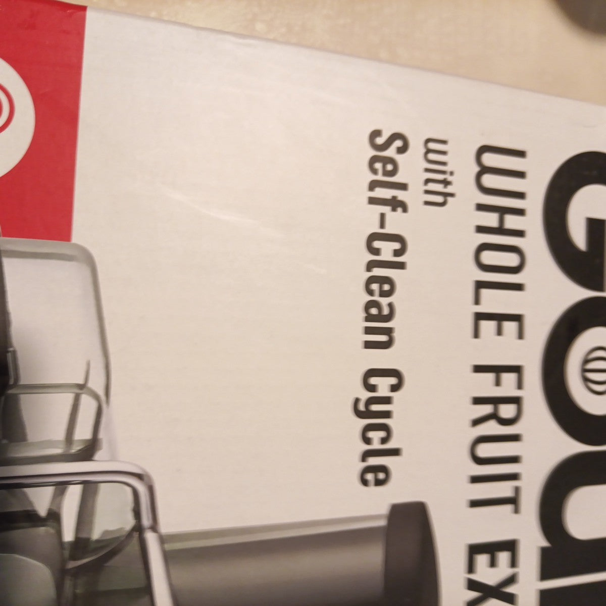 Gourmia Whole Fruit Extraction Juicer with Self Clean.3
