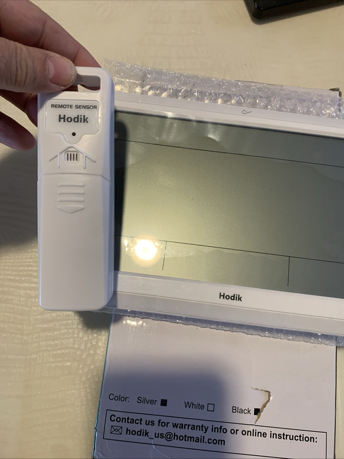 Hodik Atomic Clock With Indoor/Outdoor Temperature With Backlight6