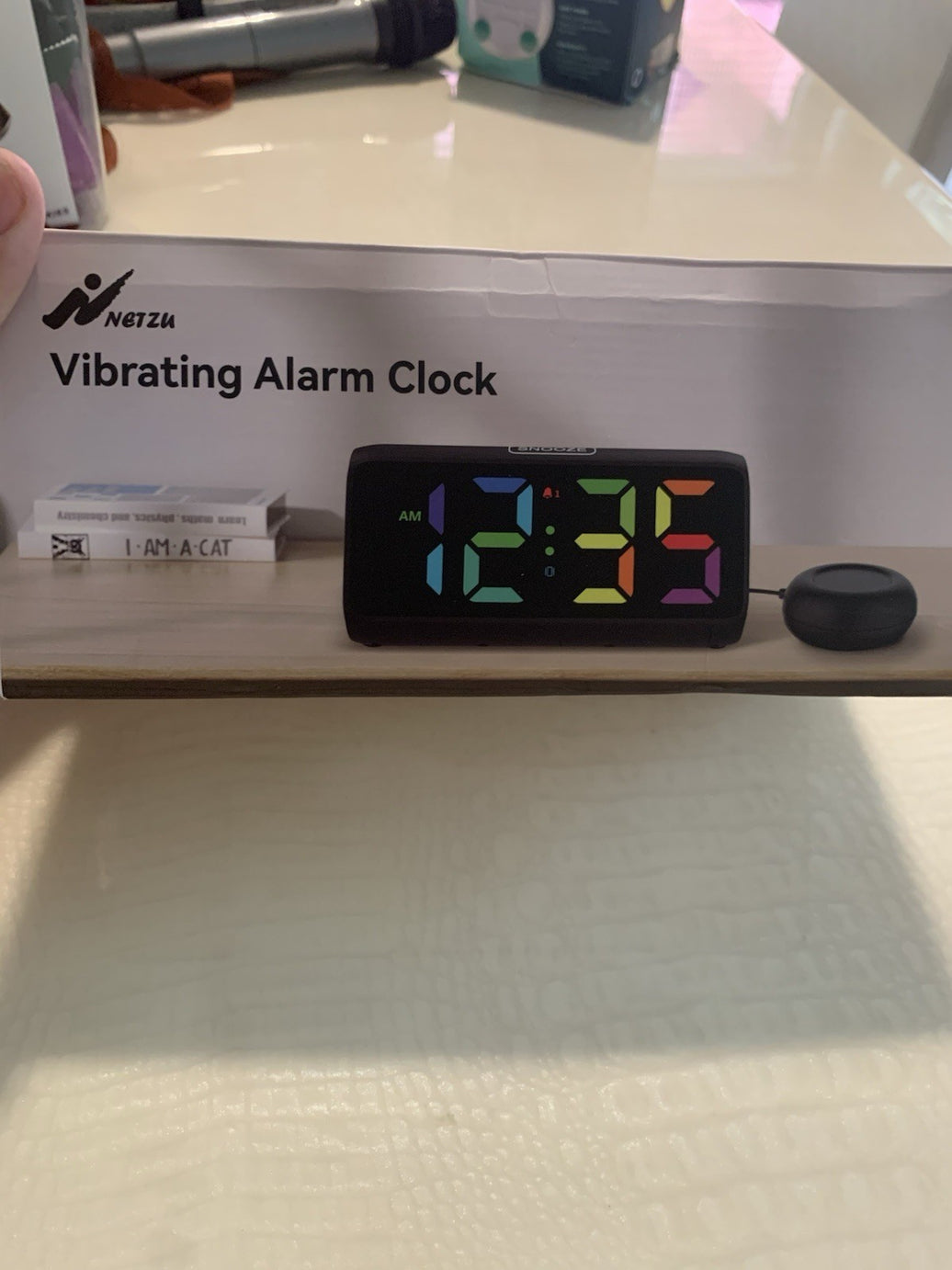 Alarm Clock With Vibrating Pad For Under Pillow, Multiple Color Lights Choices0