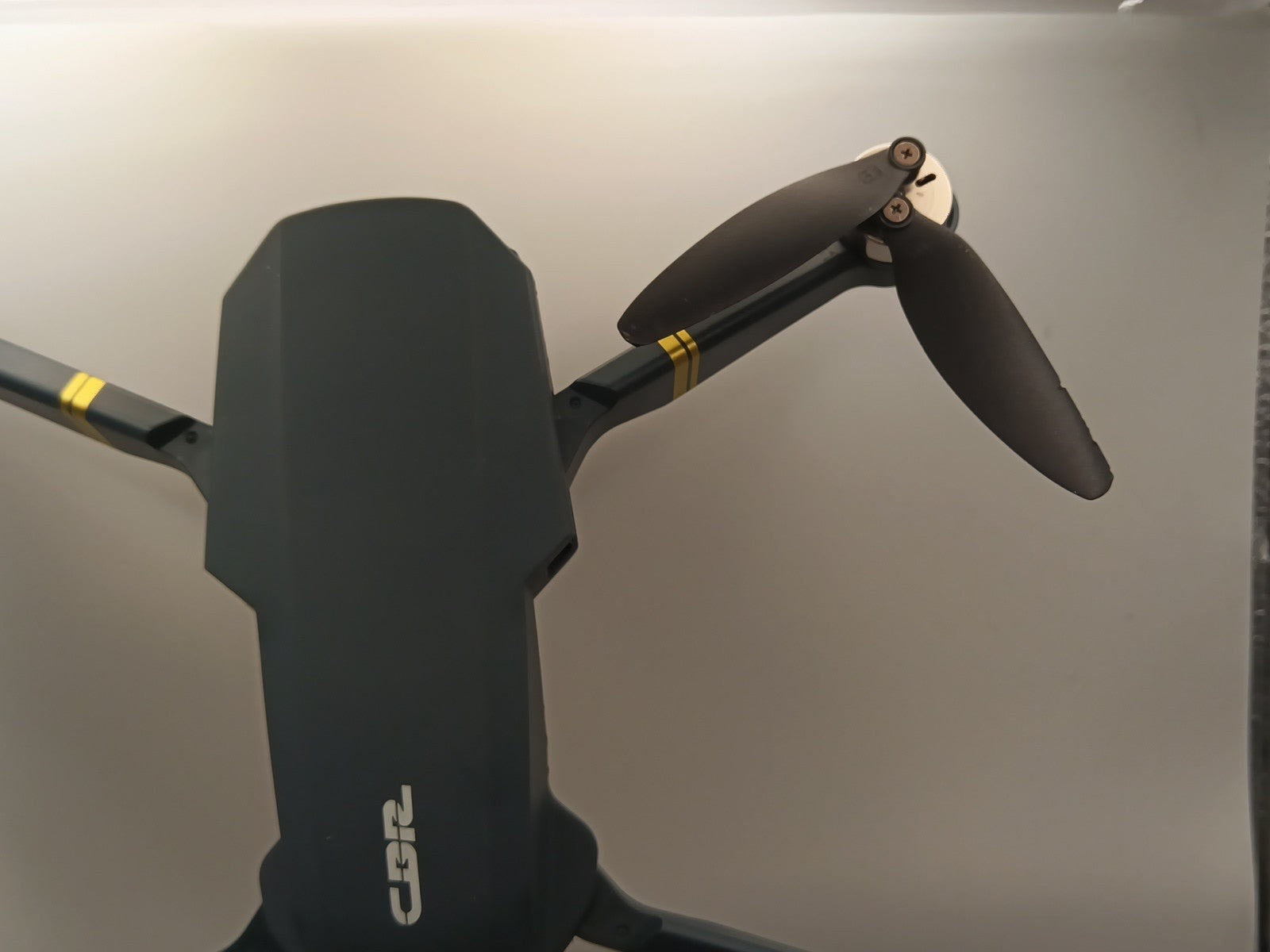 Chubory F89 Drone w/camera : Micro Foldable Drone Set / 2 Batteries 9