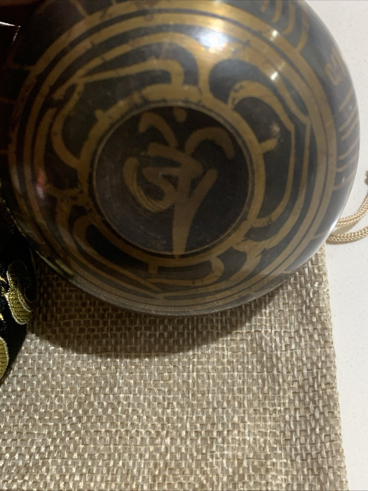 Tibetan Singing Bowl Set Authentic Handcrafted Meditation Chakra Healing3