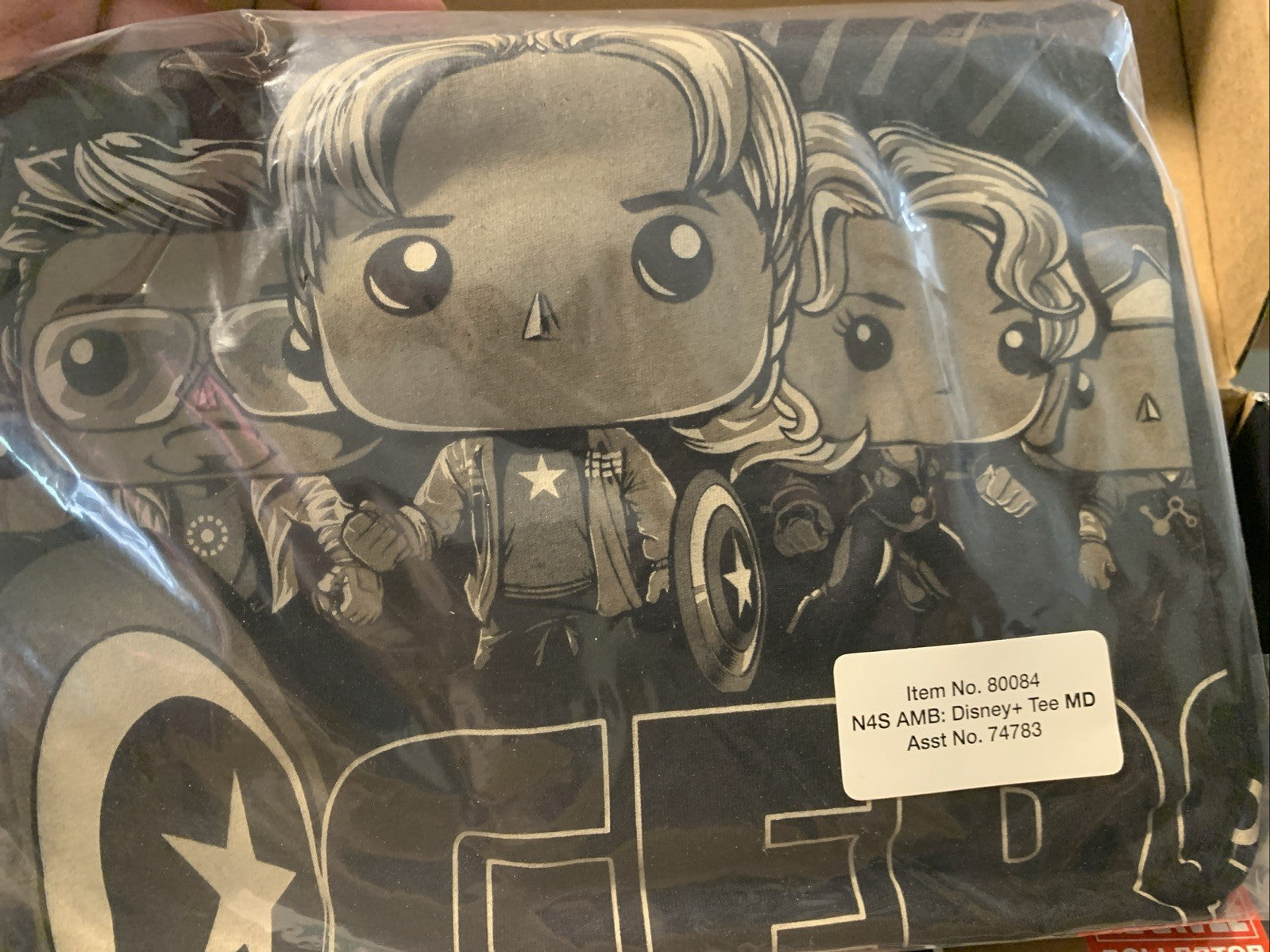 Funko Pop Moon Knight Kevin Disney+ Marvel Collector Corp Box Medium Shirt6