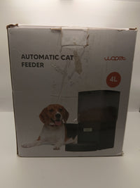 Automatic pet feeder for Dog And Cats 4L -white In Color 2