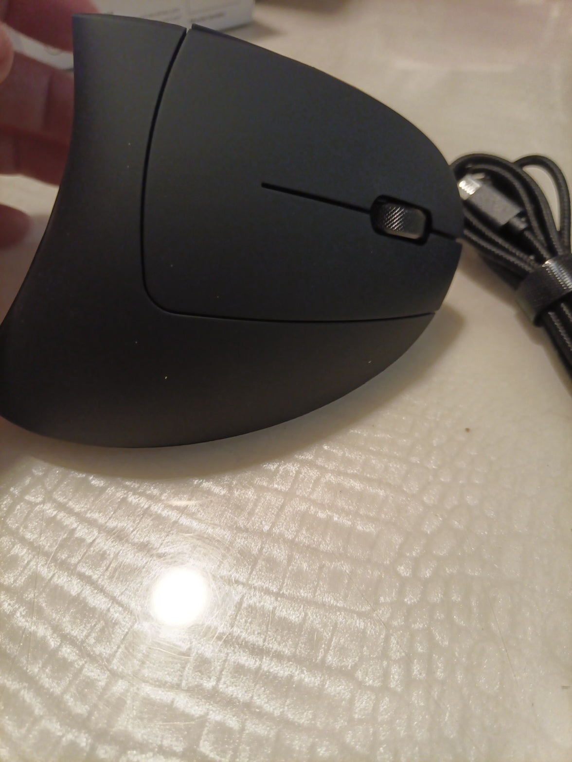 Wireless Ergonomic Mouse4