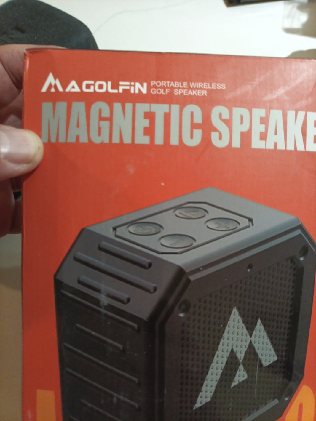 MAgolfin (2) Magnetic Bluetooth Speakers for Golf - W/ Carry Case & Zipper/strap1