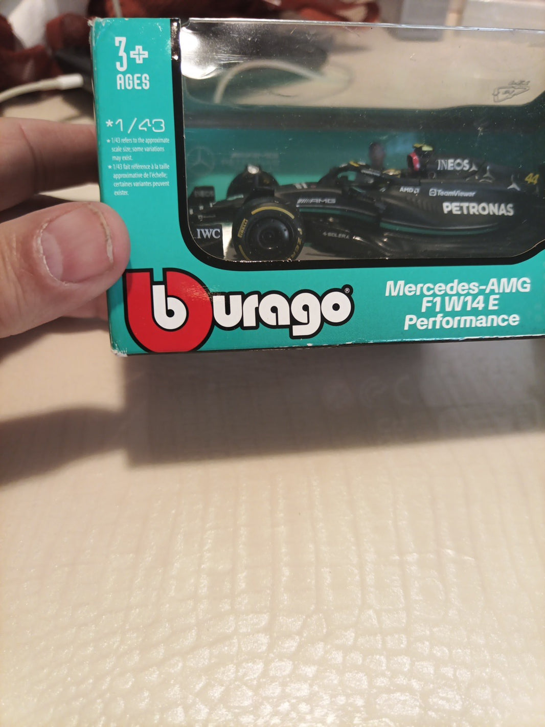 New Bburago 2023 Mercedes AMG F1 W14 E Performance George Russell #44 1:43 Scale1