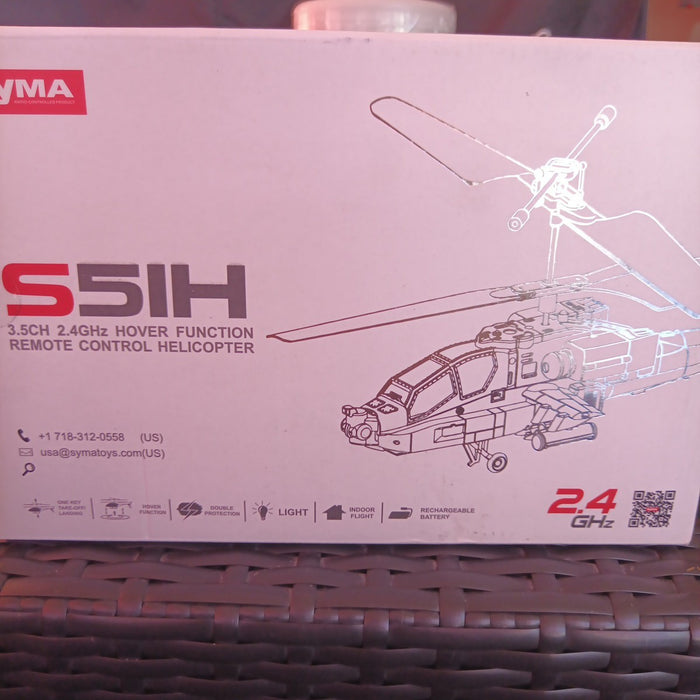 S100 Mini RC Helicopter with Gyro Stabilizer, Altitude Hold, 3.5 Channel, 5-7 Mi0