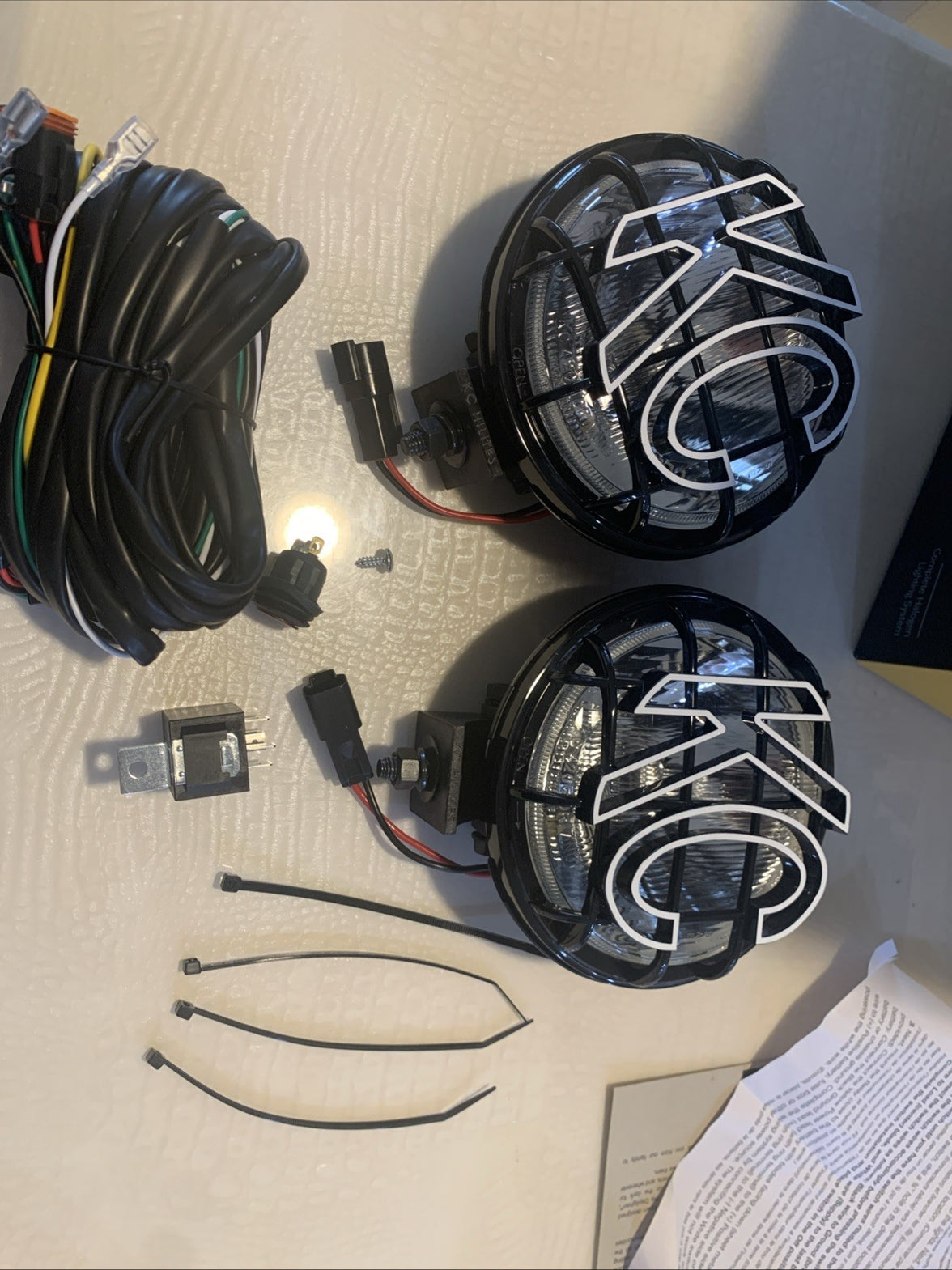 KC HiLiTES Apollo Pro 151 6 100w Light System Pair4
