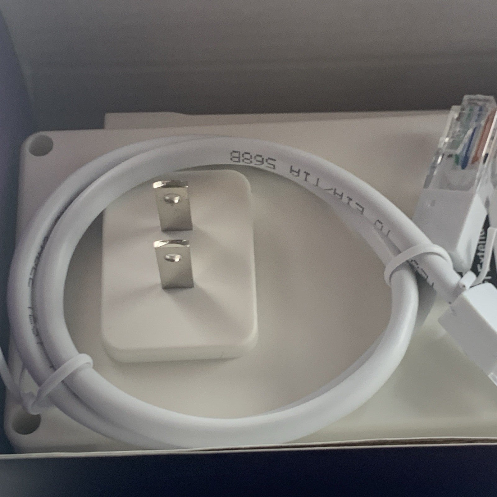 WiFi Extender Signal Booster3