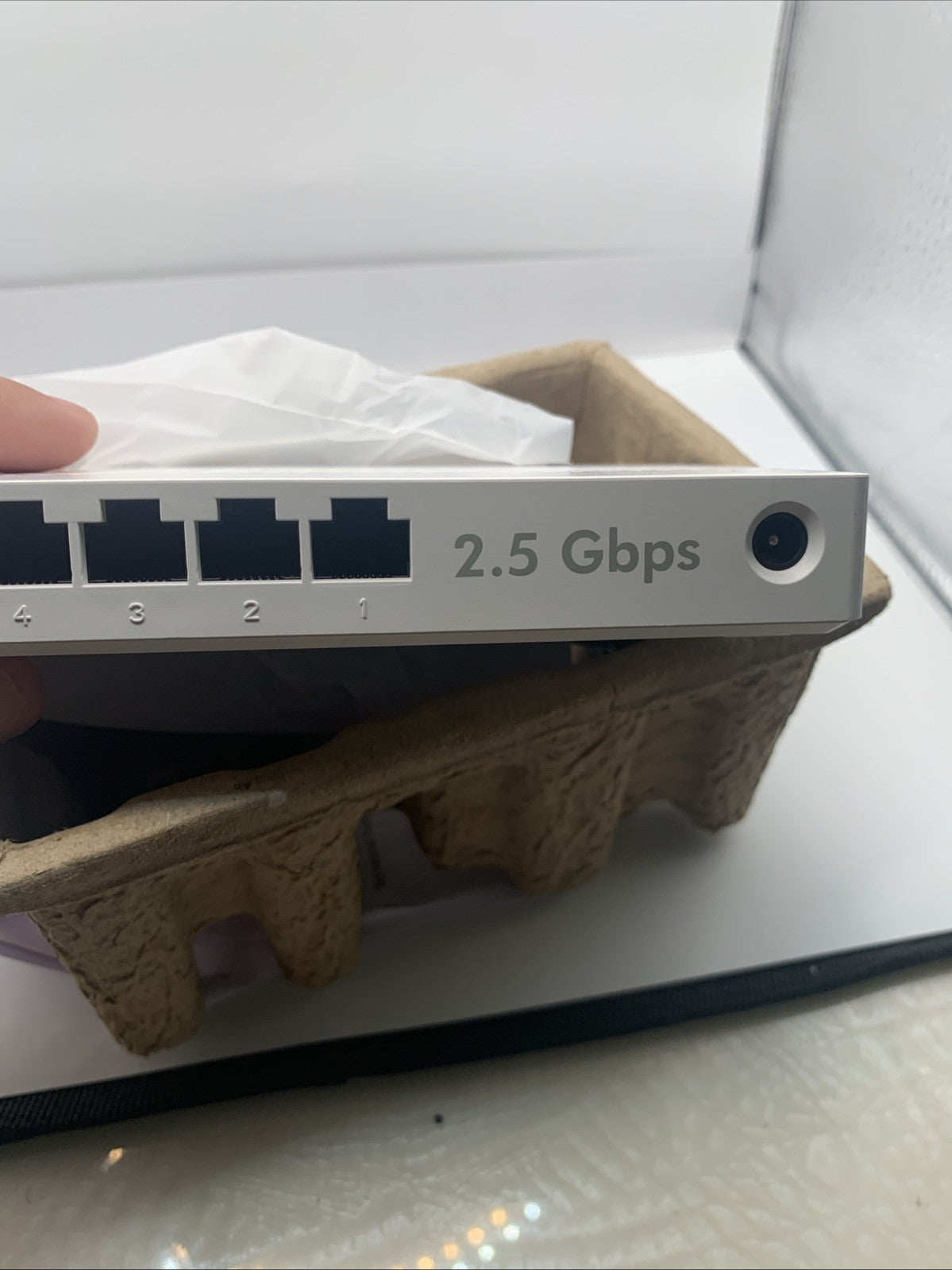 BrosTrend 5-Port 2.5G Muti-Gigabit Ethernet Switch Model No: S2 Plug&Play Silent9