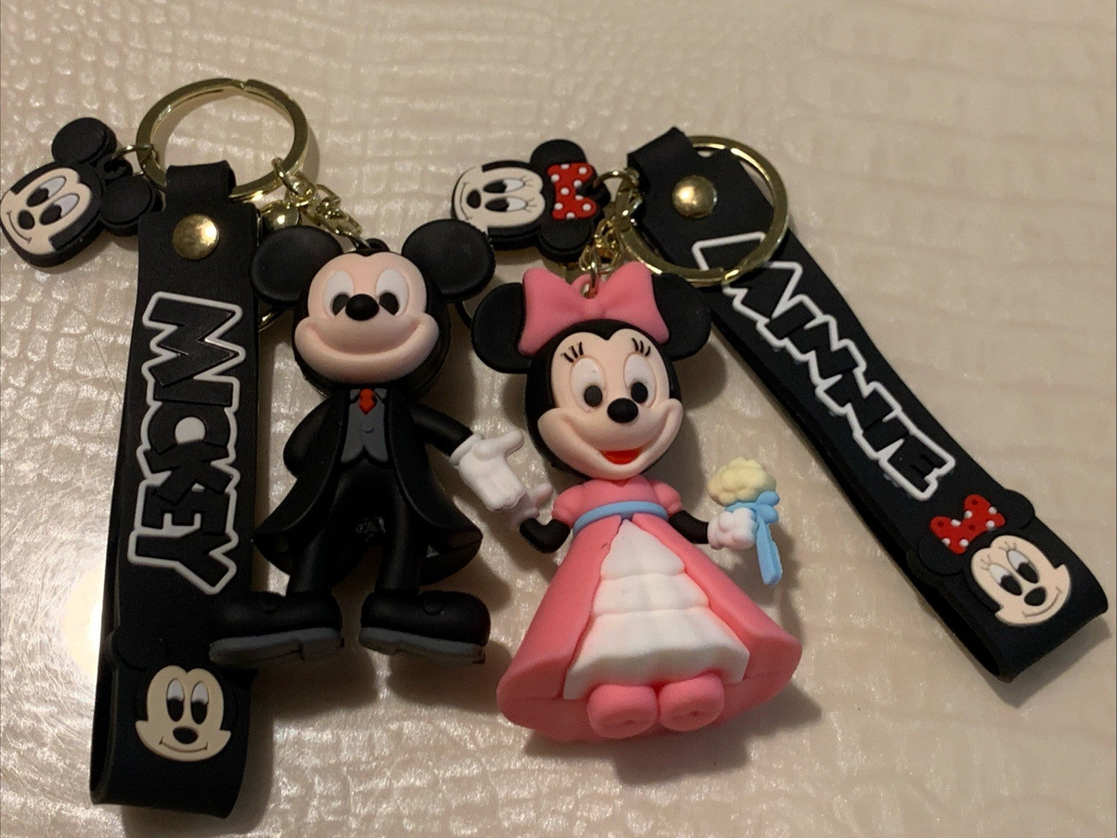 Pair Of Disney Mickey & Minnie Mouse Dale Bowser 3D Pendant Keychains Key Rings0