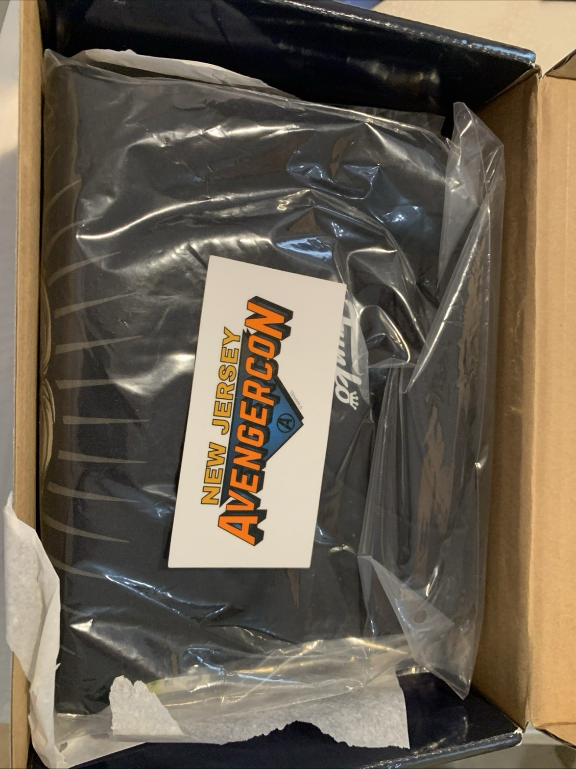 Funko Pop Moon Knight Kevin Disney+ Marvel Collector Corp Box XS Shirt5